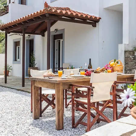 Pithari House